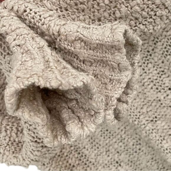 (SOLD) ABERCROMBIE & FITCH Cotton V-Neck Oversized Sweater Texture Nubby XS - Picture 10 of 11